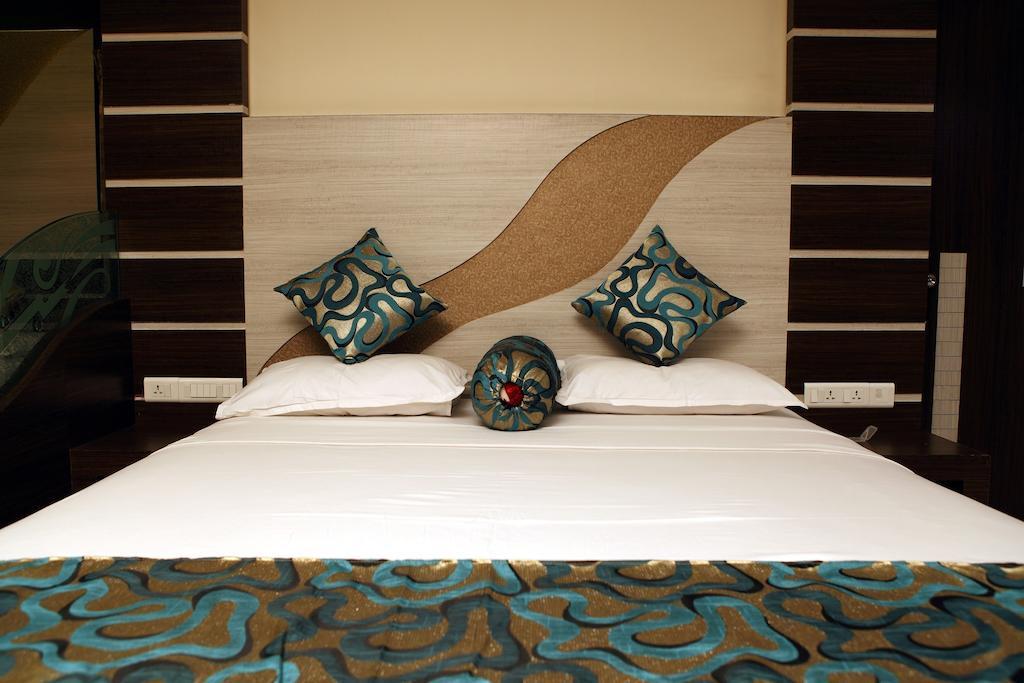 Sbs Grand Hotel Coimbatore Exterior photo