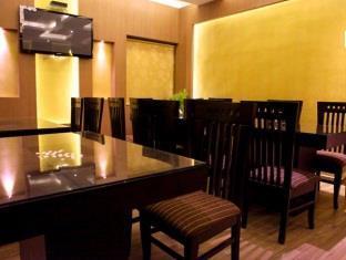 Sbs Grand Hotel Coimbatore Exterior photo